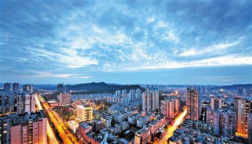 智能LED路燈改善市政照明 重慶大足區政企攜手打造智慧城市